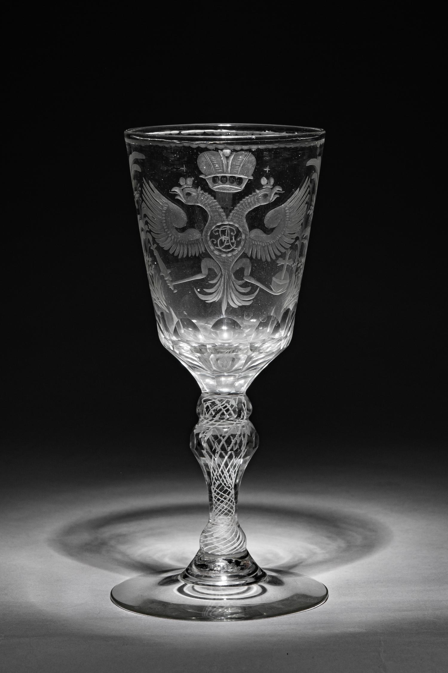 (С экспертизой) Кубок с вензелем императрицы Екатерины II.
Россия, Завод Г. Потемкина, конец 1770-80 годы.