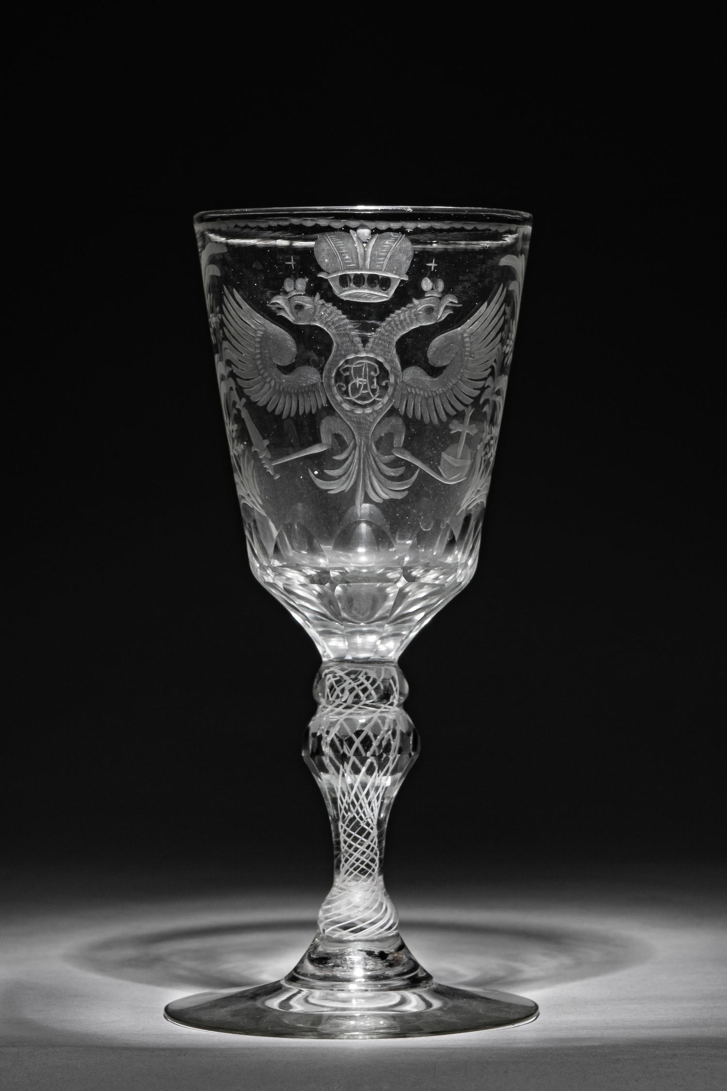 (С экспертизой) Кубок с вензелем императрицы Екатерины II.
Россия, Завод Г. Потемкина, конец 1770-80 годы.