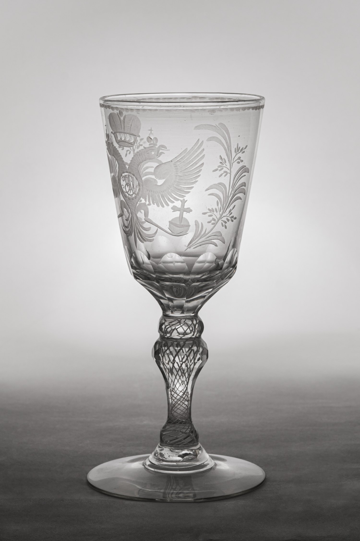 (С экспертизой) Кубок с вензелем императрицы Екатерины II.
Россия, Завод Г. Потемкина, конец 1770-80 годы.