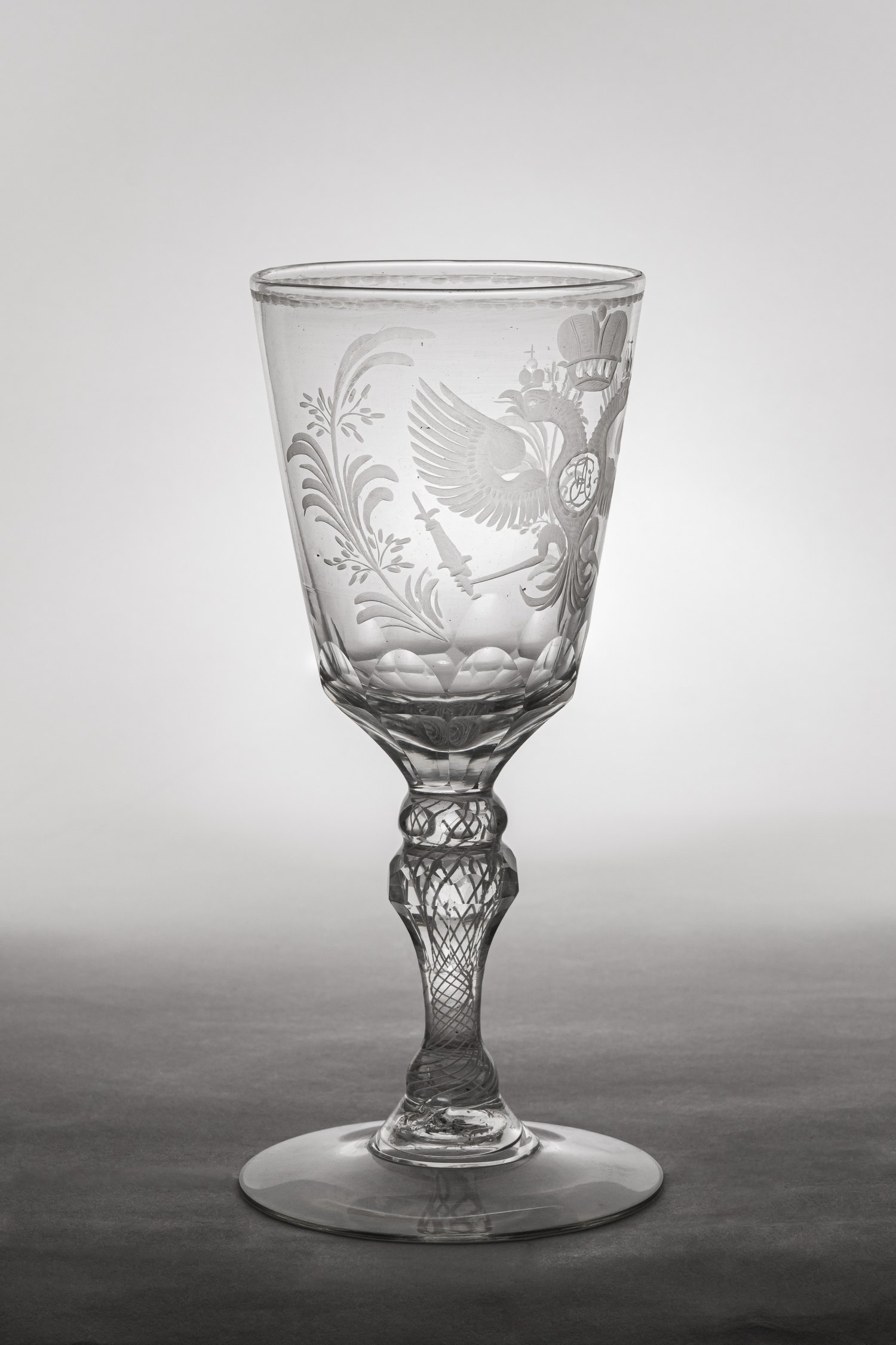 (С экспертизой) Кубок с вензелем императрицы Екатерины II.
Россия, Завод Г. Потемкина, конец 1770-80 годы.