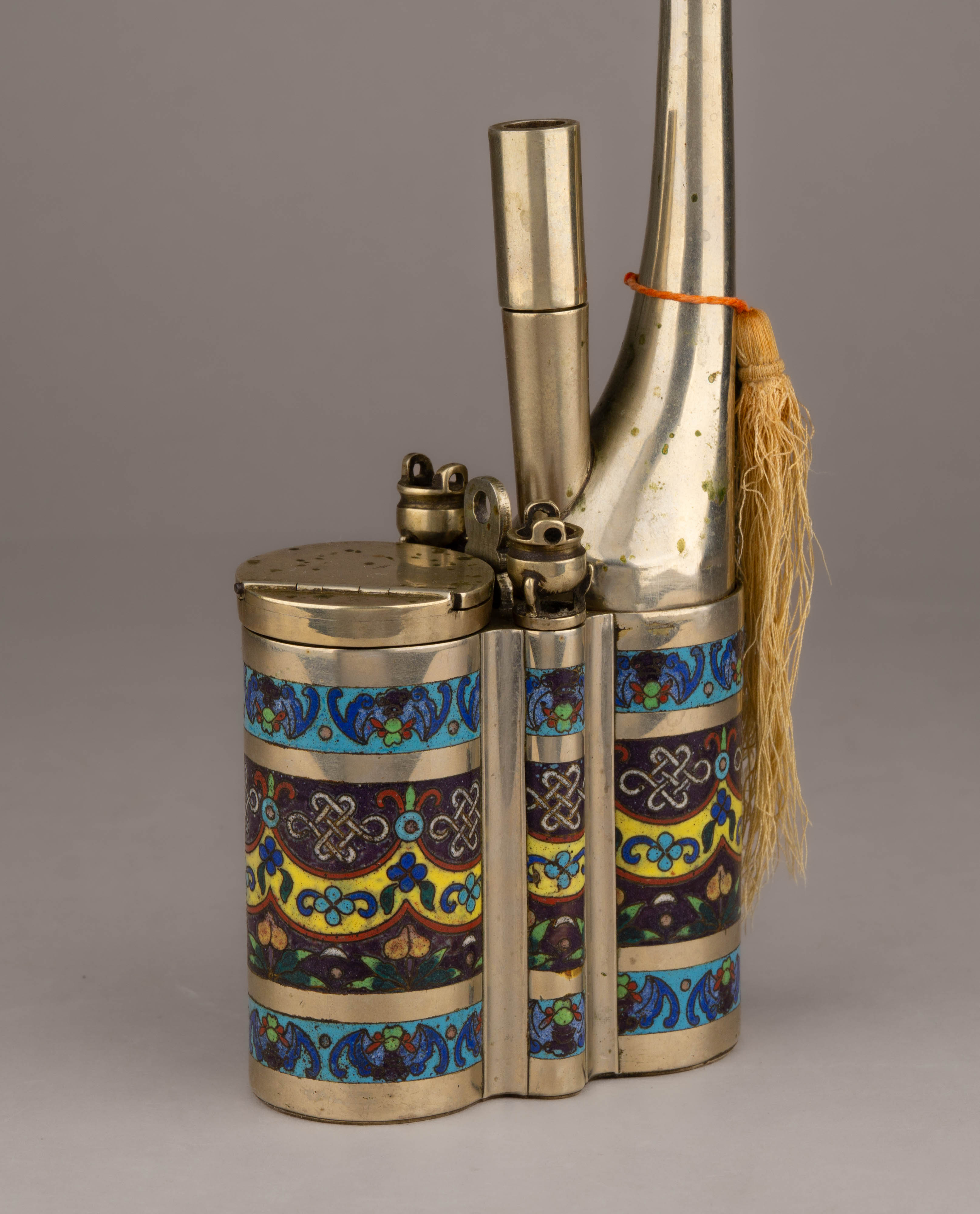 (18 +) Трубка для курения опиума. Китай, первая половина XX века.