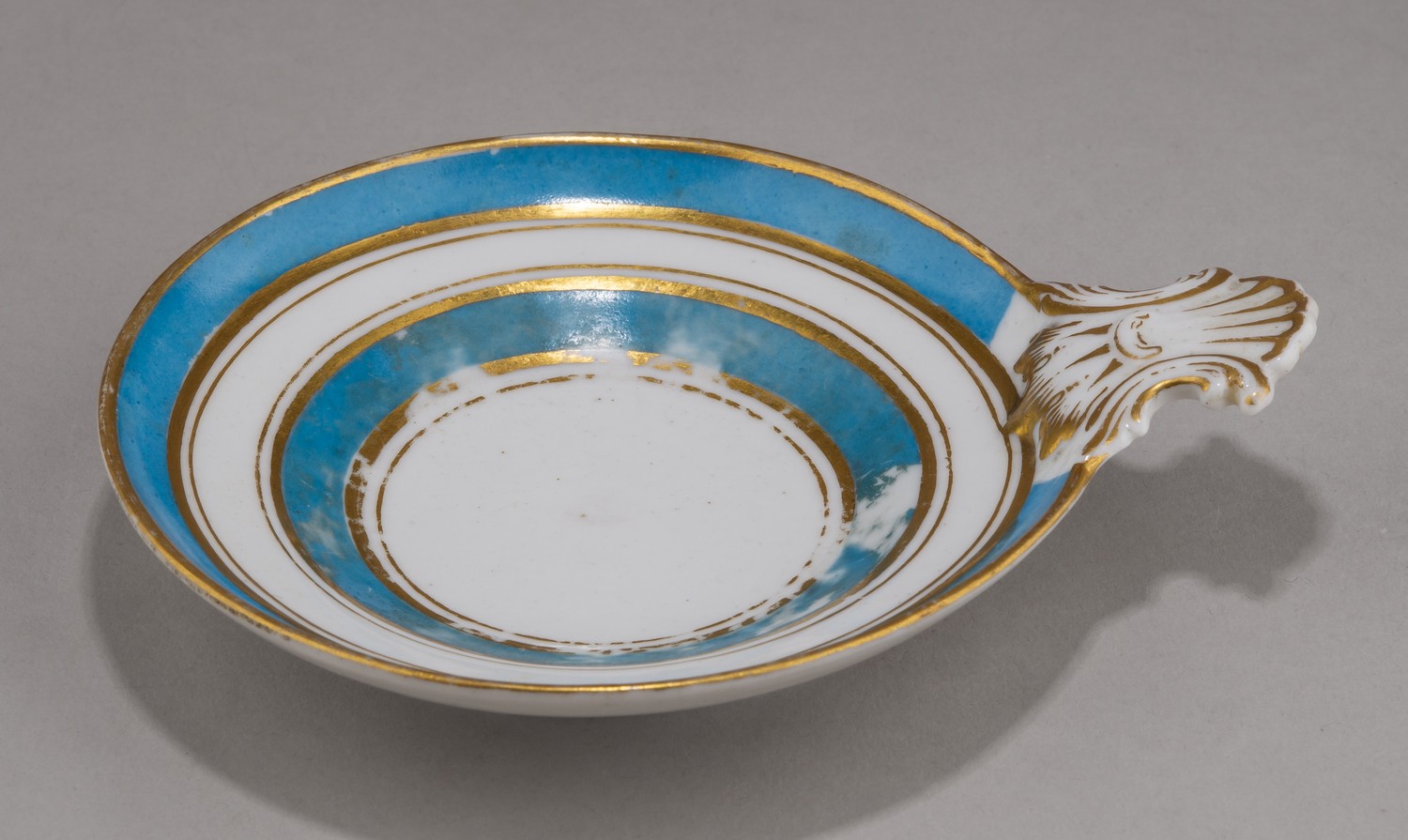 (ИФЗ) Розетка «Бирюза и золото». Россия, Императорский фарфоровый завод, 1855-1881 годы.