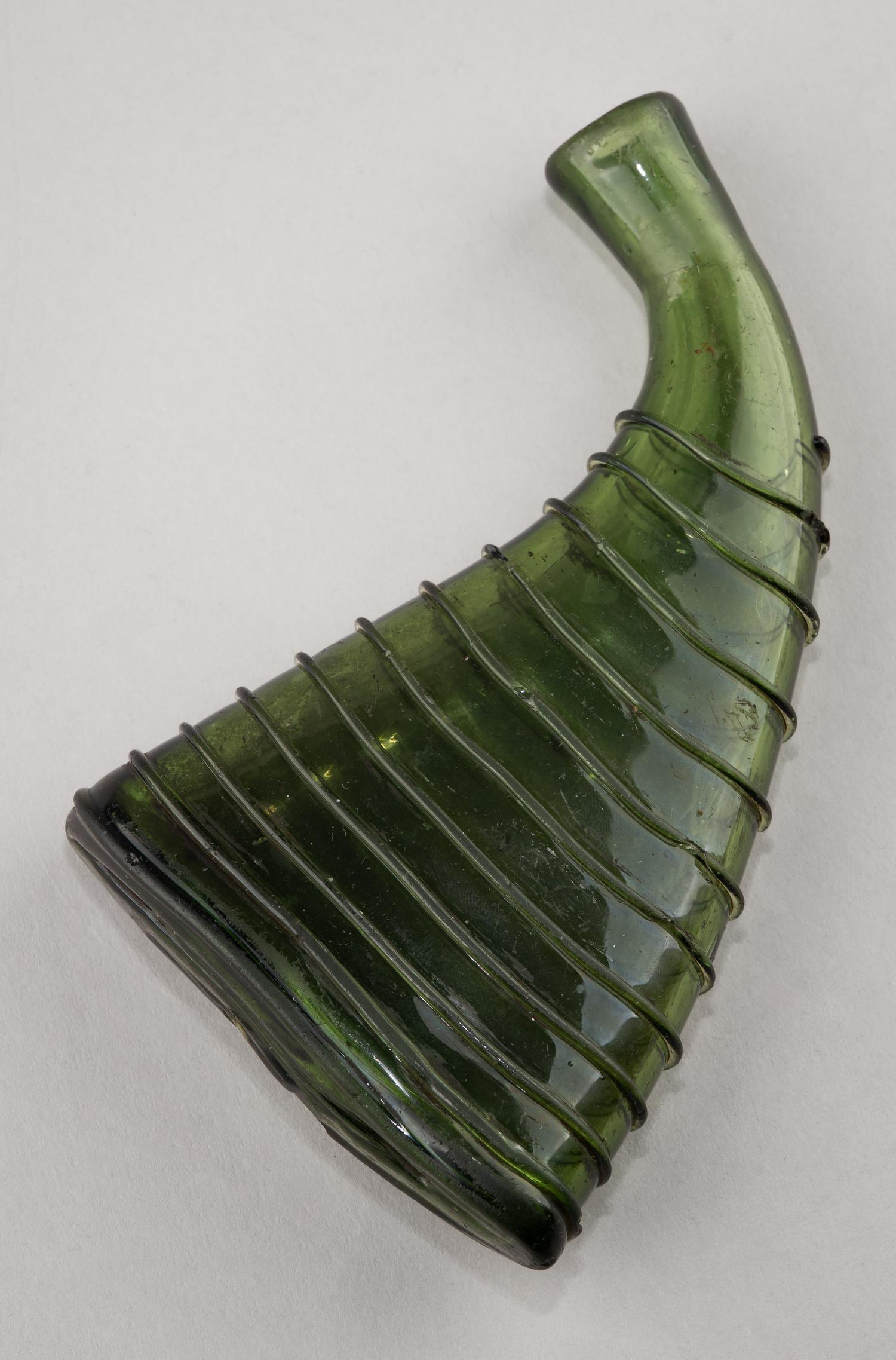 (С экспертизой) Пороховница.
Россия, вторая половина XVIII - начало XIX века.