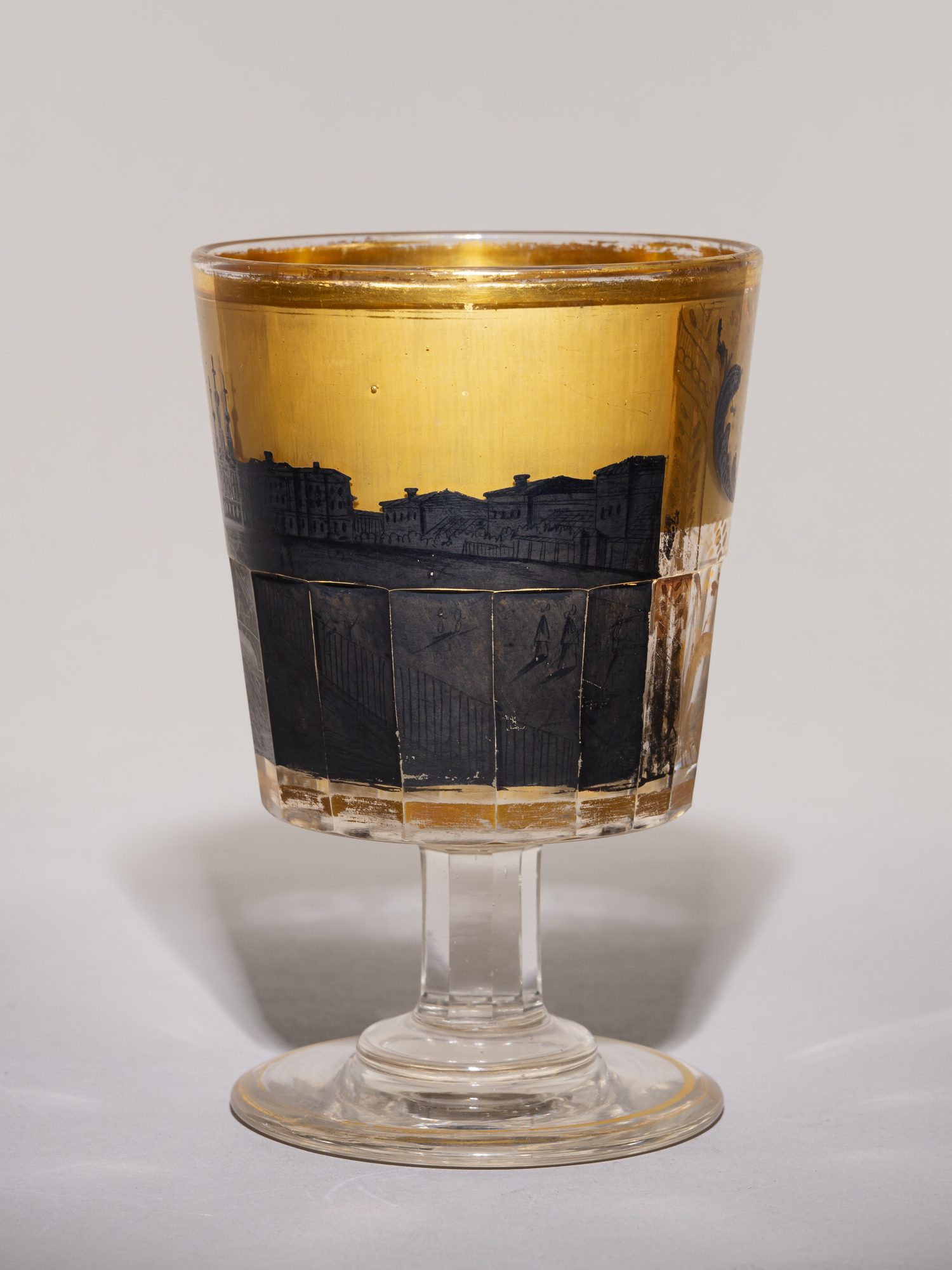(Редкость. Санкт-Петербург. ИСЗ) Бокал с изображением панорамного вида Санкт-Петербурга.
Россия, Императорский стеклянный завод, 1830-е – 1840-е годы.