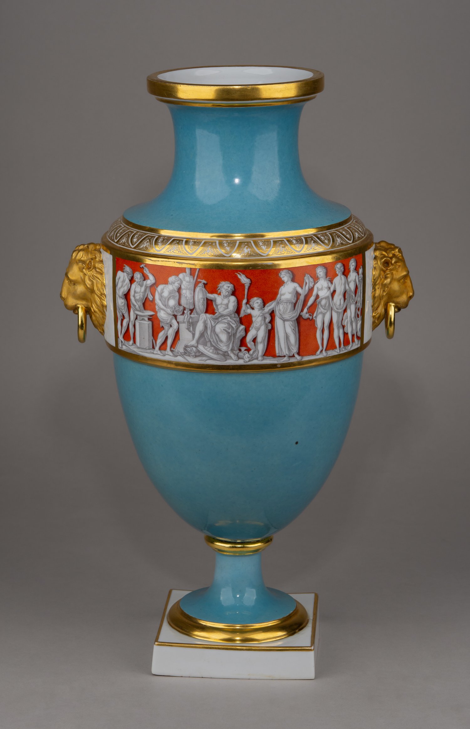 (ИФЗ. Две экспертизы) Ваза с фризом в античном вкусе.
Россия, Санкт-Петербург, Императорский фарфоровый завод, по модели А.К. Шписа. 1870-е годы.