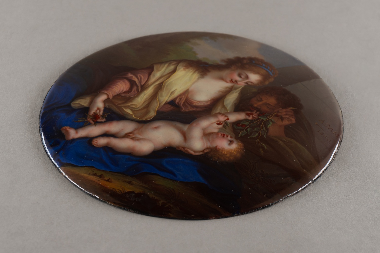 (Главный живописец и рисовальщик ИФЗ) Святое семейство. Эмалевый пласт. Художник Анри Альберт Адам (Адан Андрей Александрович), 1800.