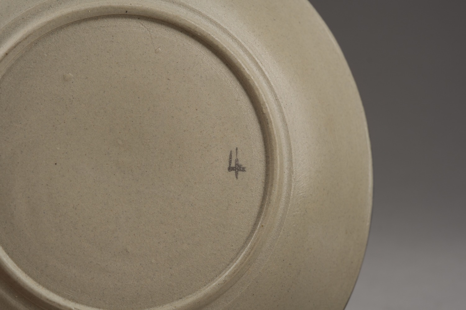 (Villeroy & Boch) Сервиз тет-а-тет на подносе. Германия, Метлах, мануфактура «Villeroy & Boch», 1852-1873 годы.