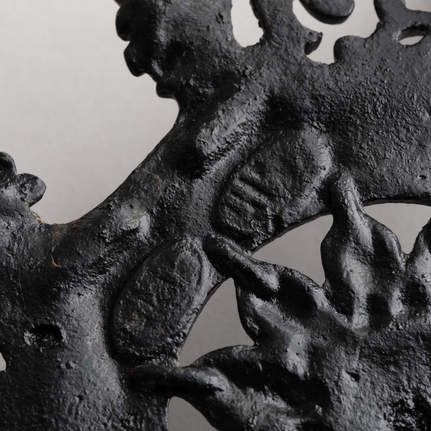 Чугунная этажерка. СССР, Каслинский завод, вторая половина XX века.