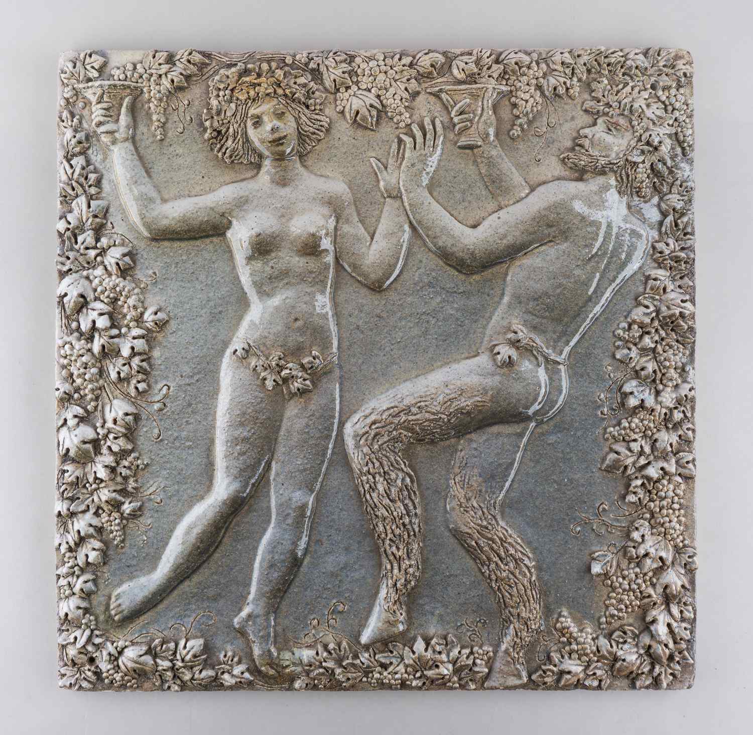 (Е. Юматов)  Панно монументальное «Сатир и Вакханка». СССР, автор Е. Юматов, 1984.