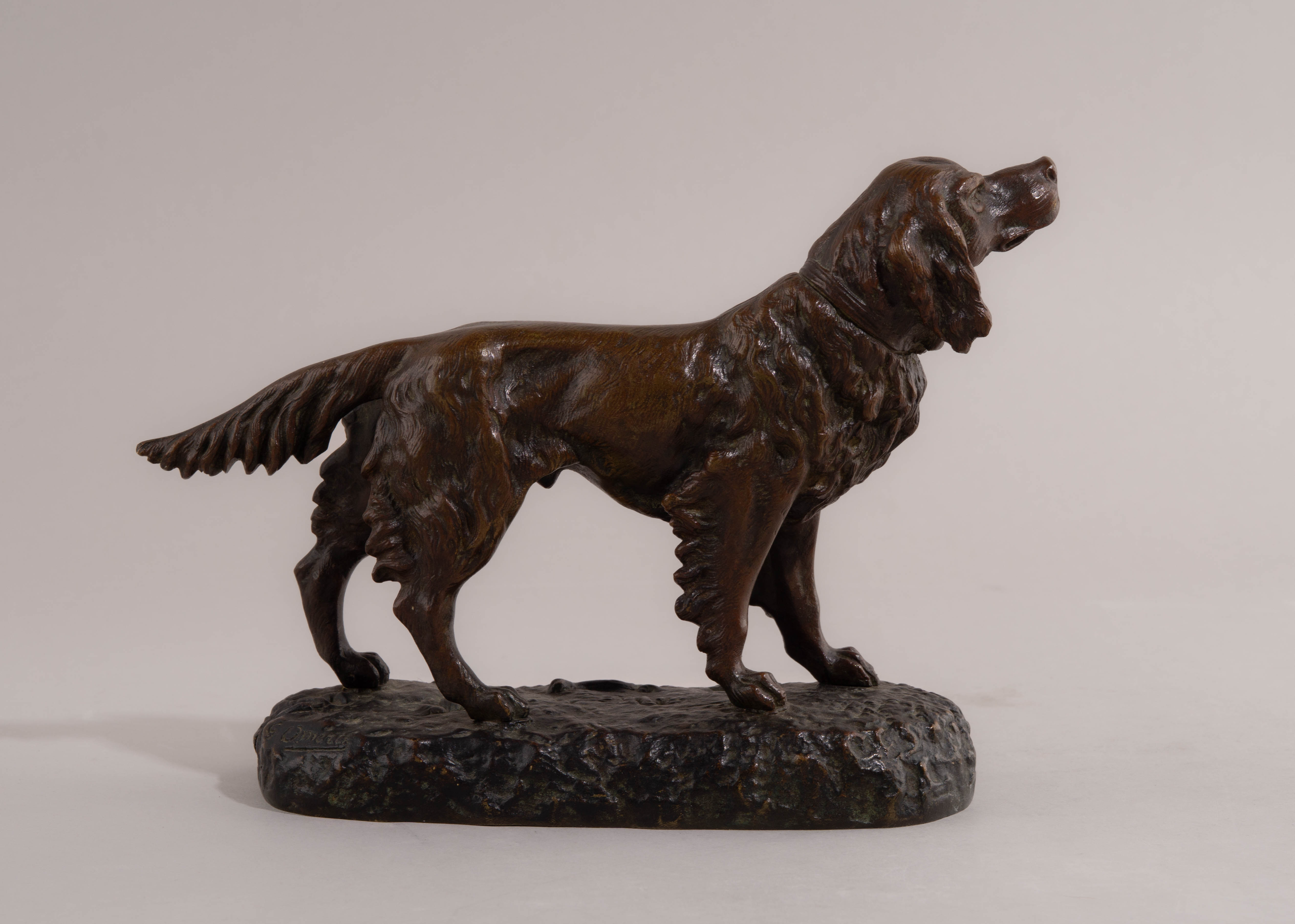 (Ученик Каррье-Беллёза)  Скульптура «Сеттер». Франция, скульптор Жорж Омерт (Georges Omerth), конец XIX - начало XX века.