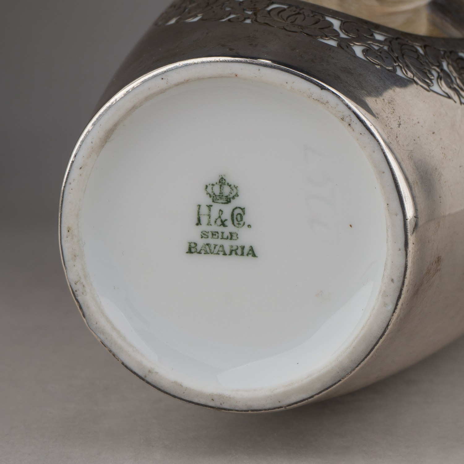 Ваза в стиле модерн с изображением обнаженной девушки. Бавария, Хайнрих (Heinrich), 1911-1934 годы.