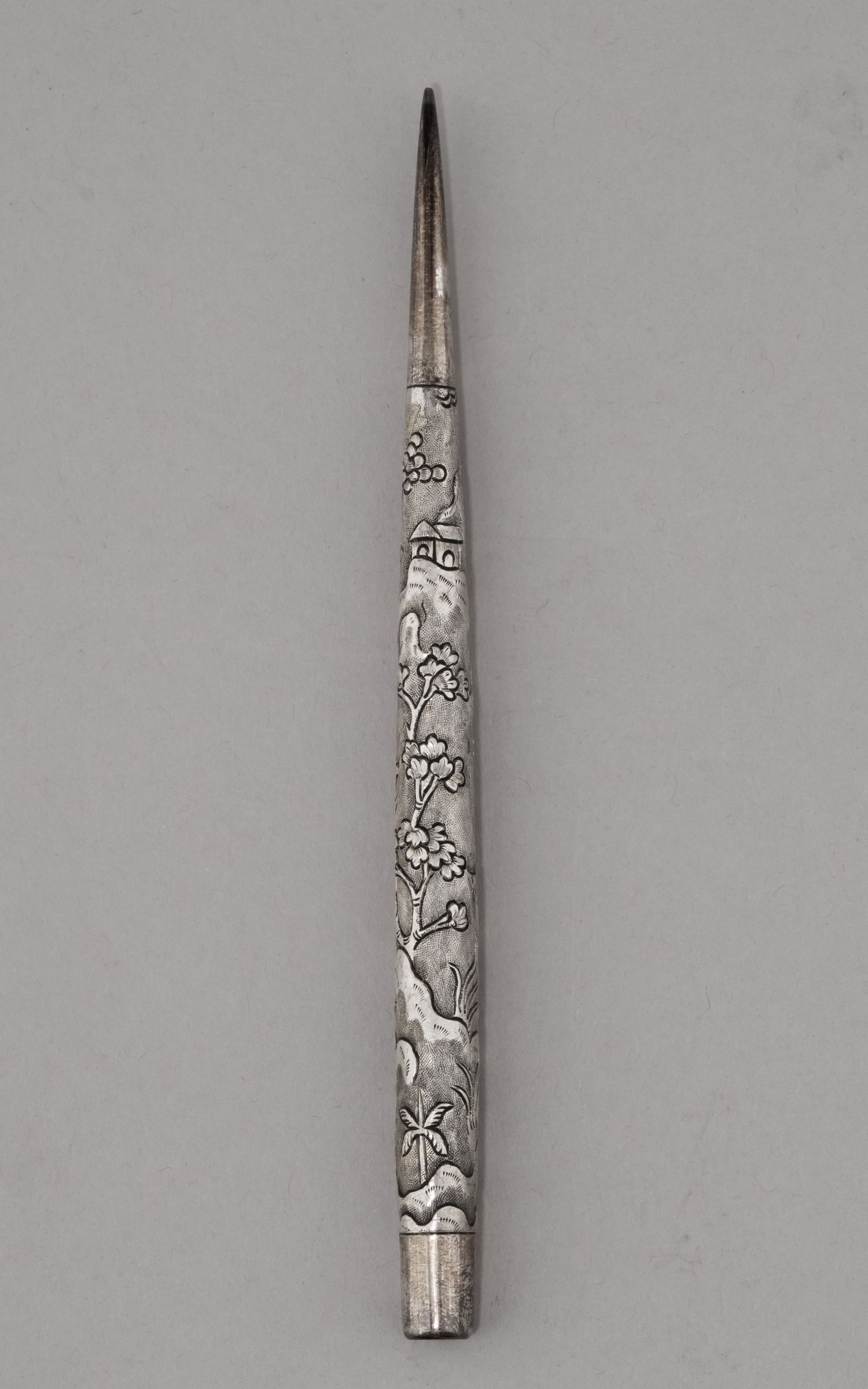 (Из собрания семьи Шверника Николая Михайловича) Письменный набор в футляре, Вьетнам. 1957 год.