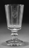 (Беловеж. Из дворца Александра III и Николая II) Бокал из сервиза Охотничьего дворца Александра III в Беловеже.
Россия, Императорский стеклянный завод, конец XIX в.