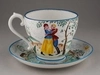 Чайная пара «Парочки». 
СССР, Государственный фарфоровый завод, художник Н. Сверчков, 1923.