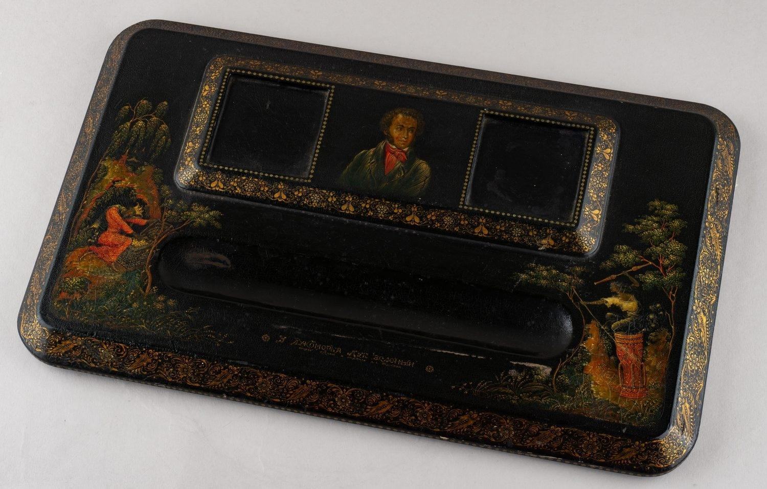 (Палех. Портрет Пушкина. Д. Буторин)  Письменный прибор «У лукоморья дуб зеленый». СССР, Палех, автор росписи - 
Буторин Дмитрий Николаевич, 1930.