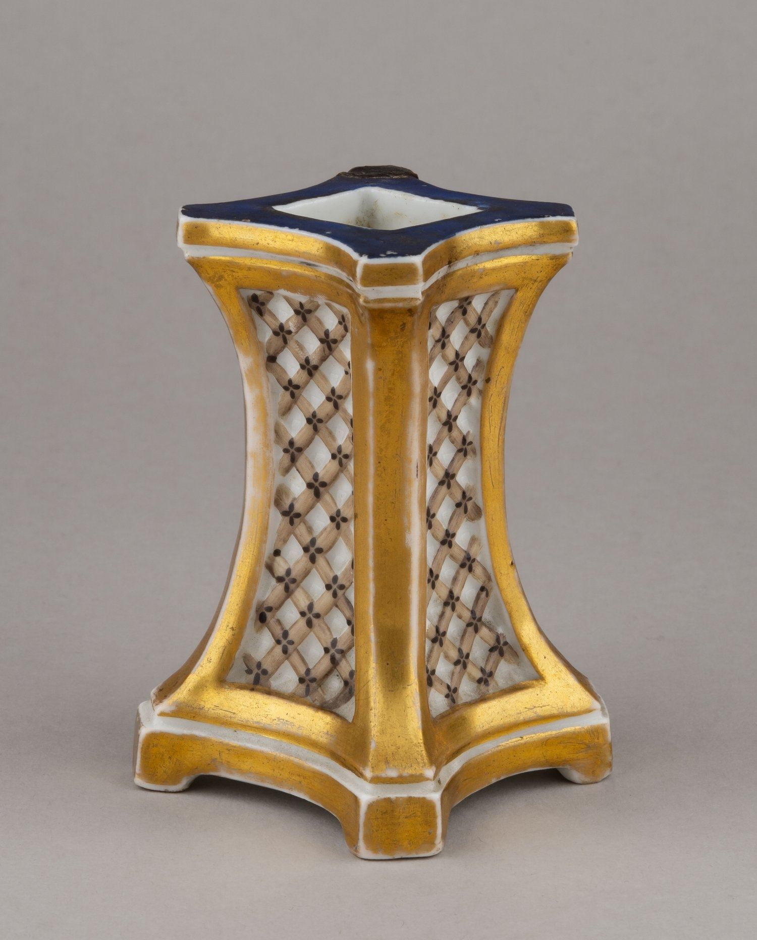 (Новых) Перовница в виде колонны. Россия, Завод братьев Новых. 1818-1850-е годы.