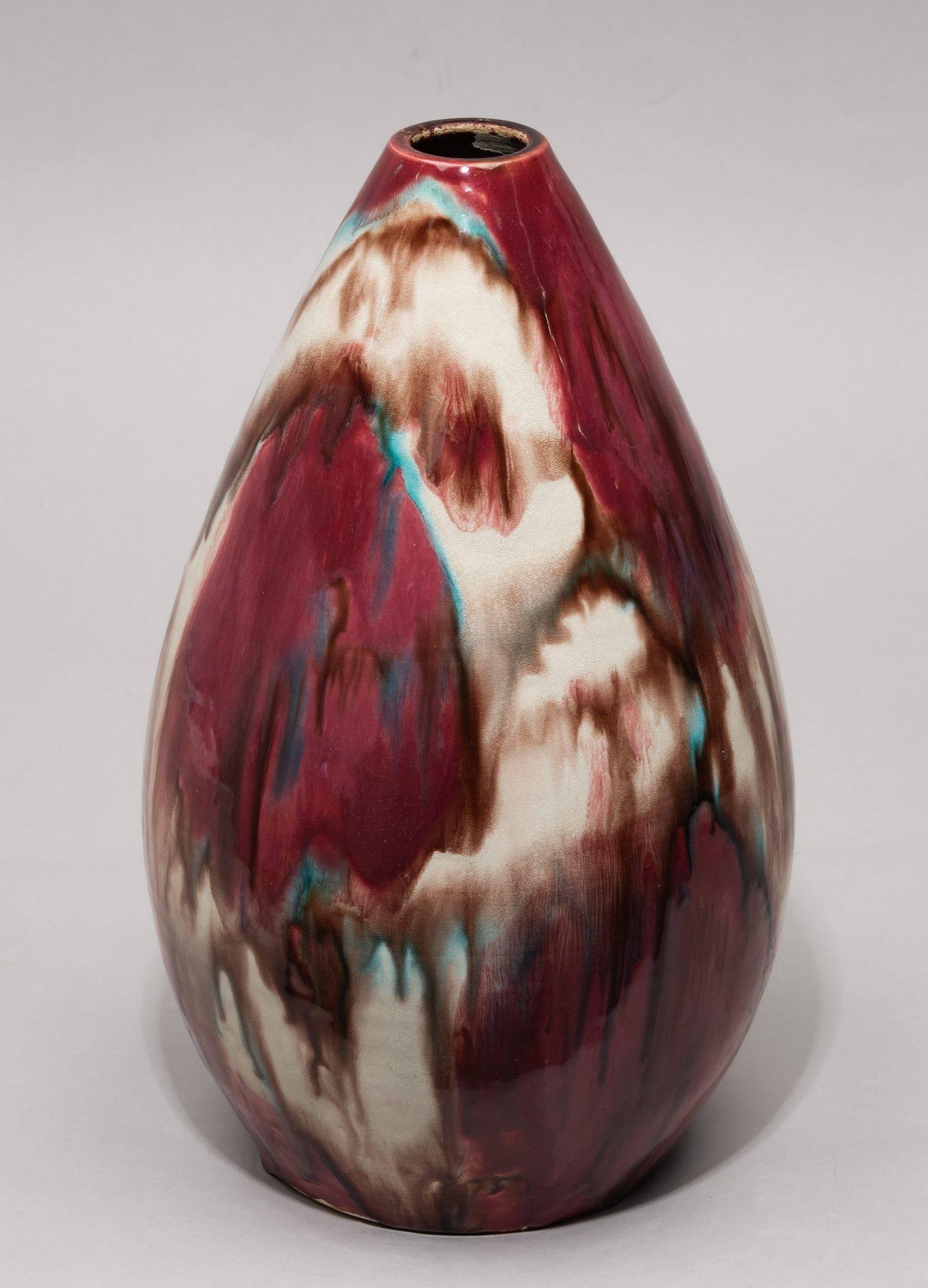 Ваза с цветными поливами. СССР, Конаковский фаянсовый завод, Гагнидзе О.П. (?), 1970-е годы.