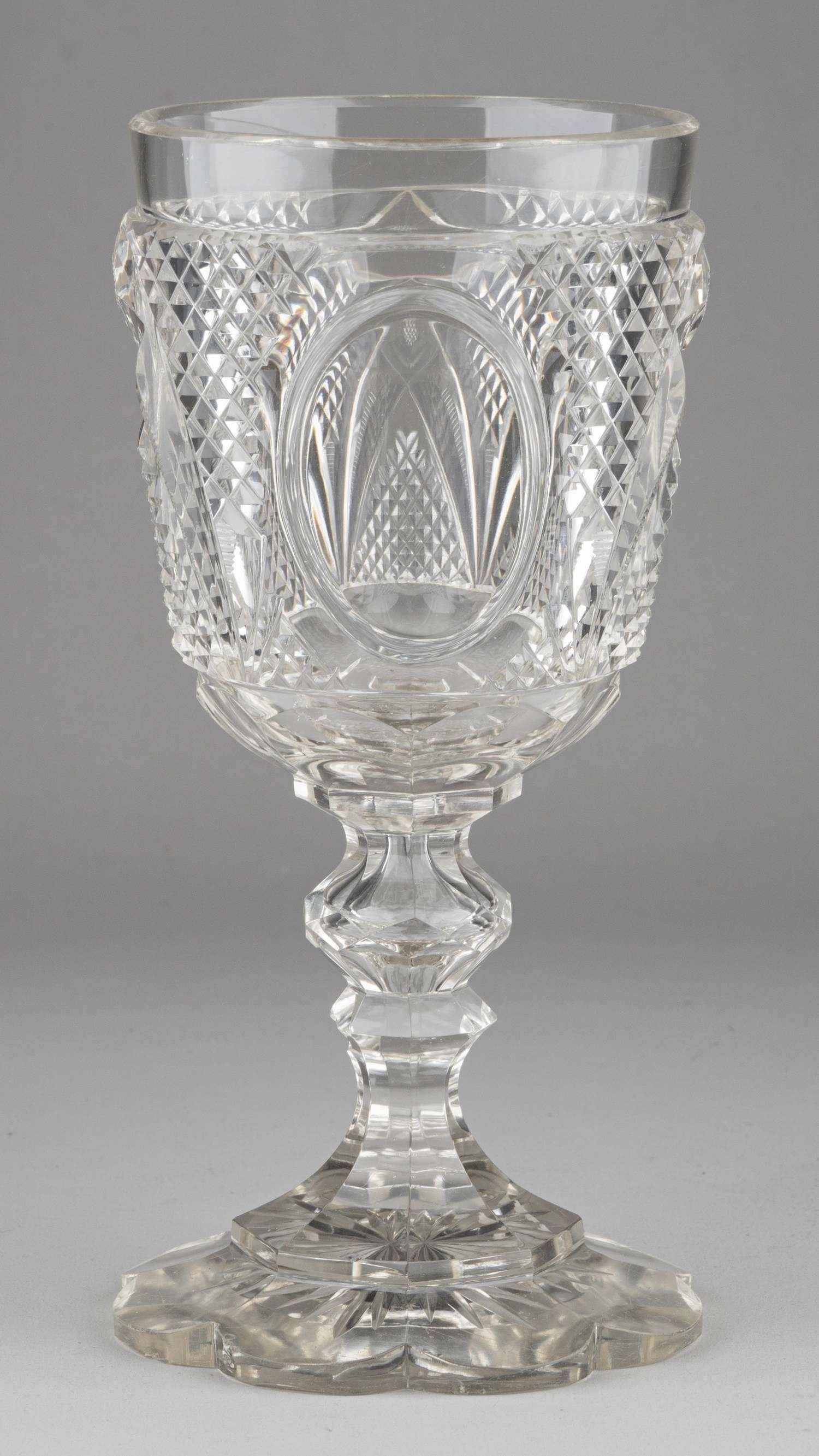 (Бахметев) Бокал из хрусталя с художественной разгранкой.
Россия, Николо-Бахметевский стеклянный завод, вторая половина XIX века.