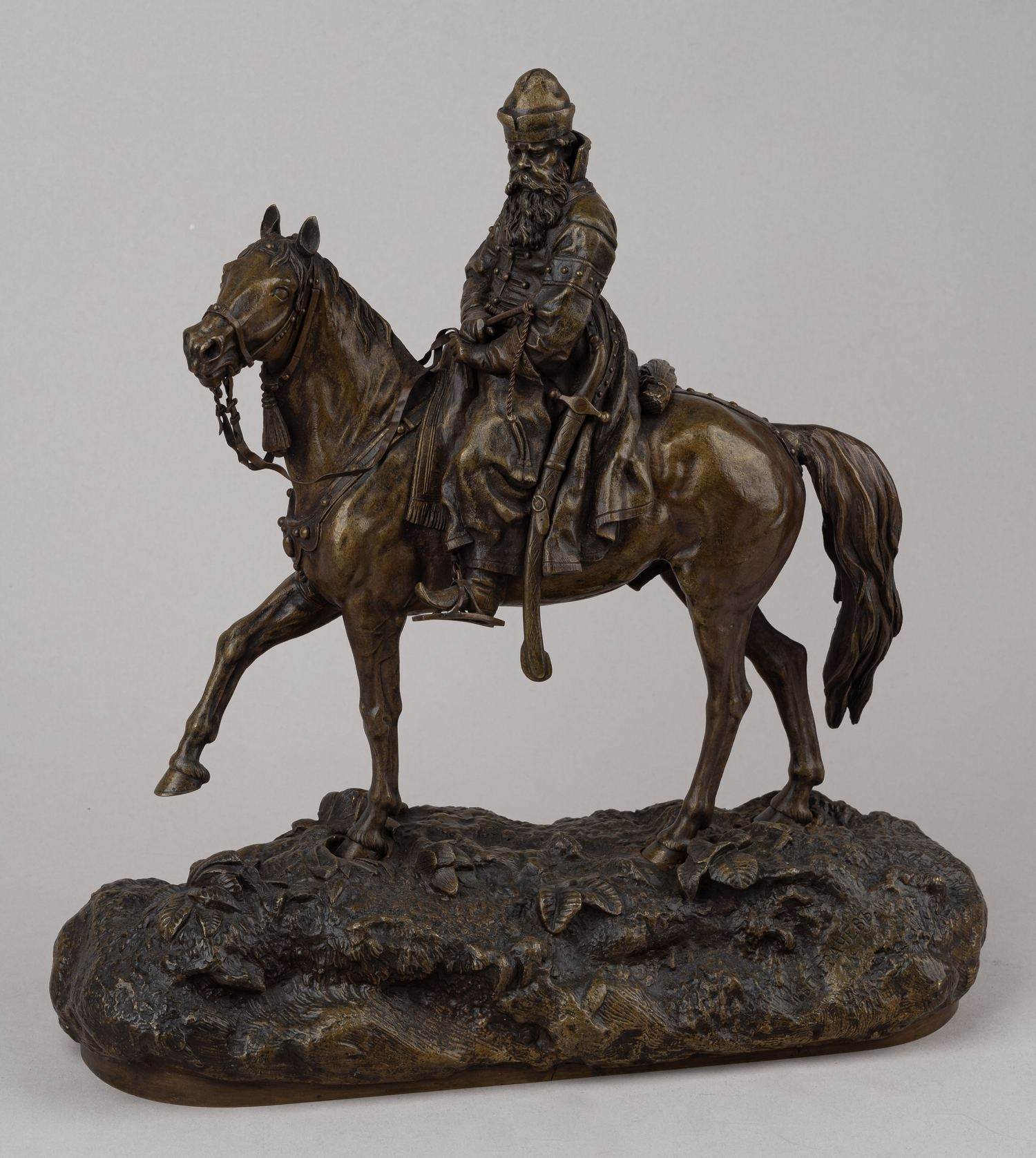 (С экспертизой. Грачев.) Скульптура «Старый боярин-воевода времен царя Ивана Грозного».
Россия, Санкт-Петербург, скульптор В.Я. Грачев, 1877; литье фабрики К.Ф. Верфеля, конец 1870-х годов.