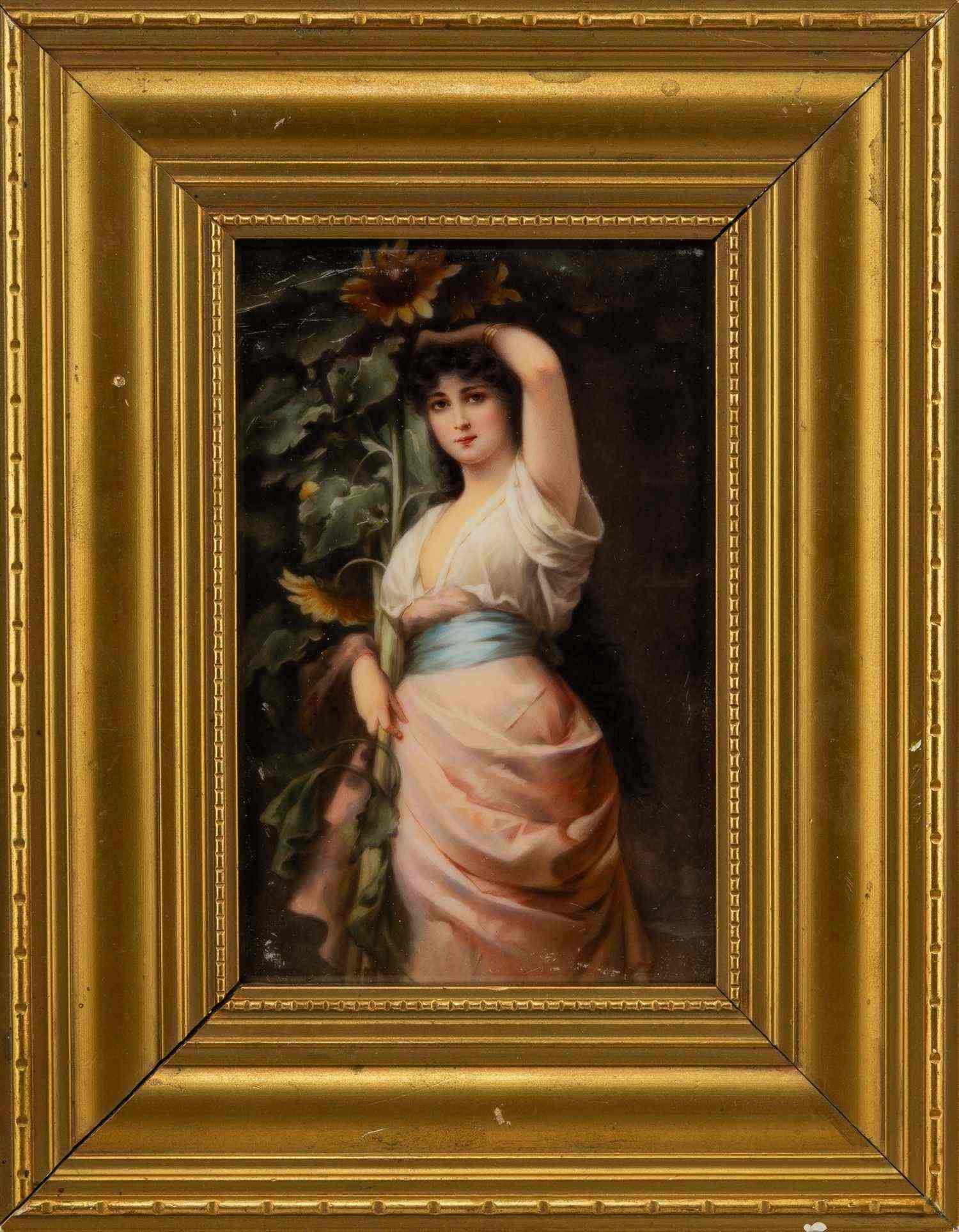 (Хученройтер) Фарфоровый пласт «Клития». Германия, мануфактура Hutschenreuther, начало XX века.