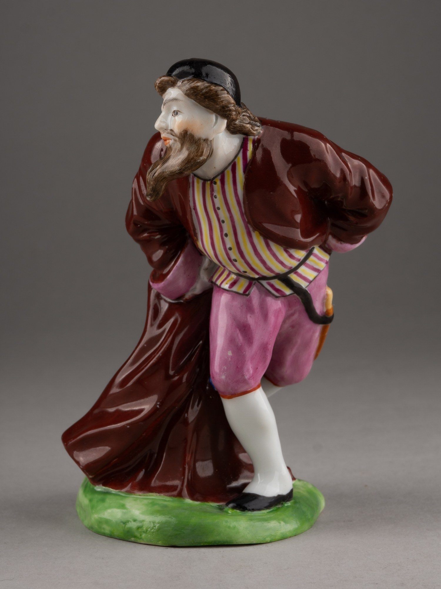 (Гарднер) Скульптура «Панталоне». Россия, Завод Ф.Я. Гарднер, 1800-е-1820-е годы.