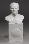 Бюст Гагарина. СССР, Дулево, автор Н.П. Пустыгин, 1961-1963 годы.