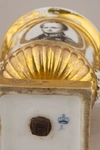 (В Эрмитаже и Русском музее)  Вазочка с портретами императора Александра I и императрицы Елизаветы Алексеевны. 
Россия, Императорский фарфоровый завод,1815-1820-е годы. Портрет Елизаветы Алексеевны по оригиналу Луи-Мари Гишара, портрет Александра по изображению Александра Хельера (Whellier Alexander),