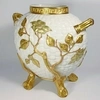 Ваза в виде плетеной корзины в золотых ветвях.
Англия, Royal Worcester, 1883.