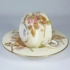(Royal Worcester) Чашка с блюдцем с росписью в виде цветущего шиповника.
Англия, Royal Worcester (Ворчестер), 1889.