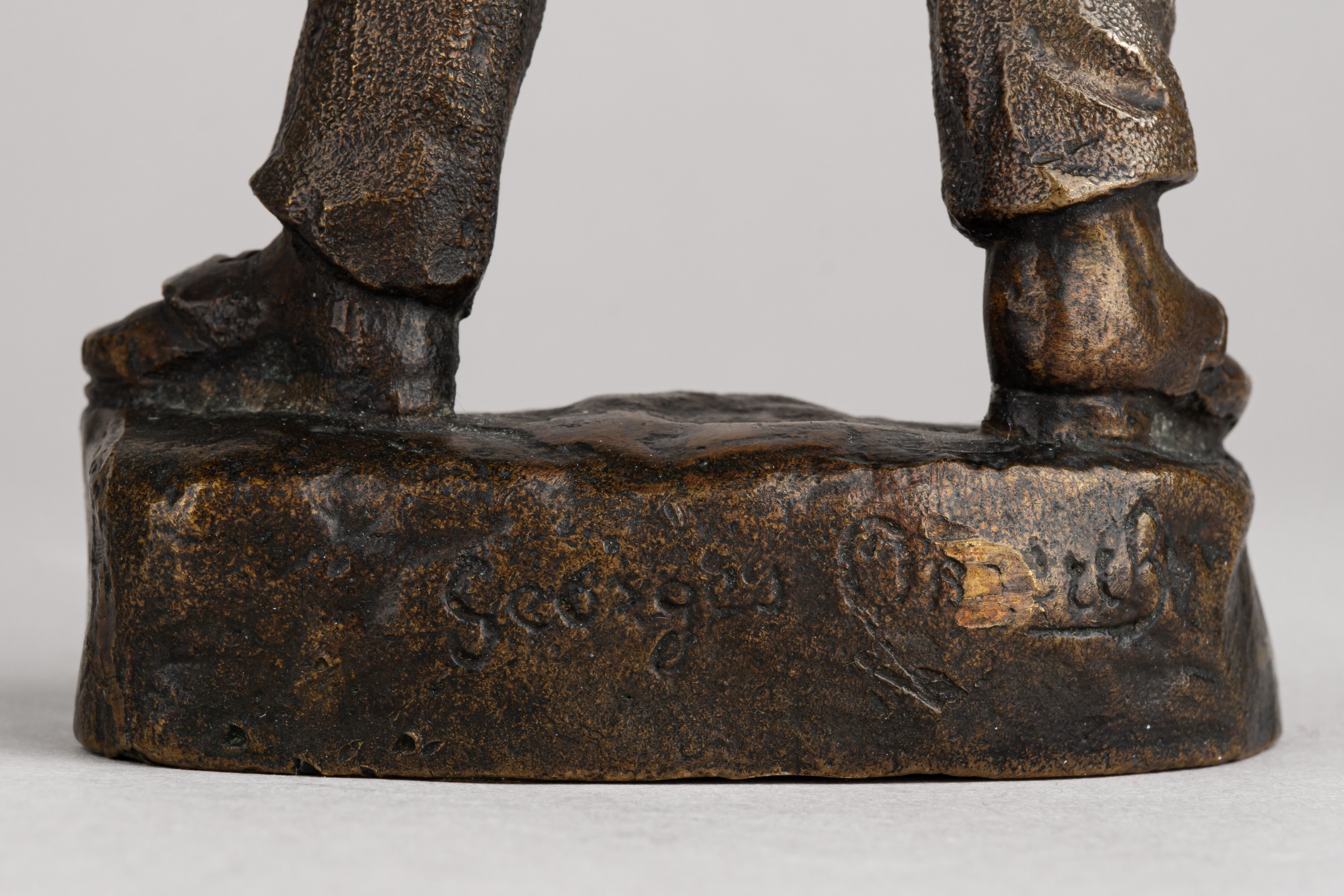 Скульптура «Гаврош». (Роман Виктора Гюго «Отверженные».) Франция, скульптор Жорж Омерт (Georges Omerth), конец XIX - начало XX века.