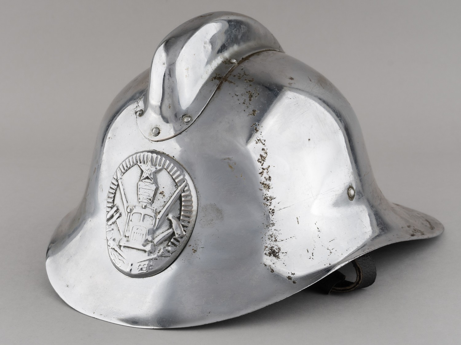 Каска пожарного.  СССР, 1950-е гг.