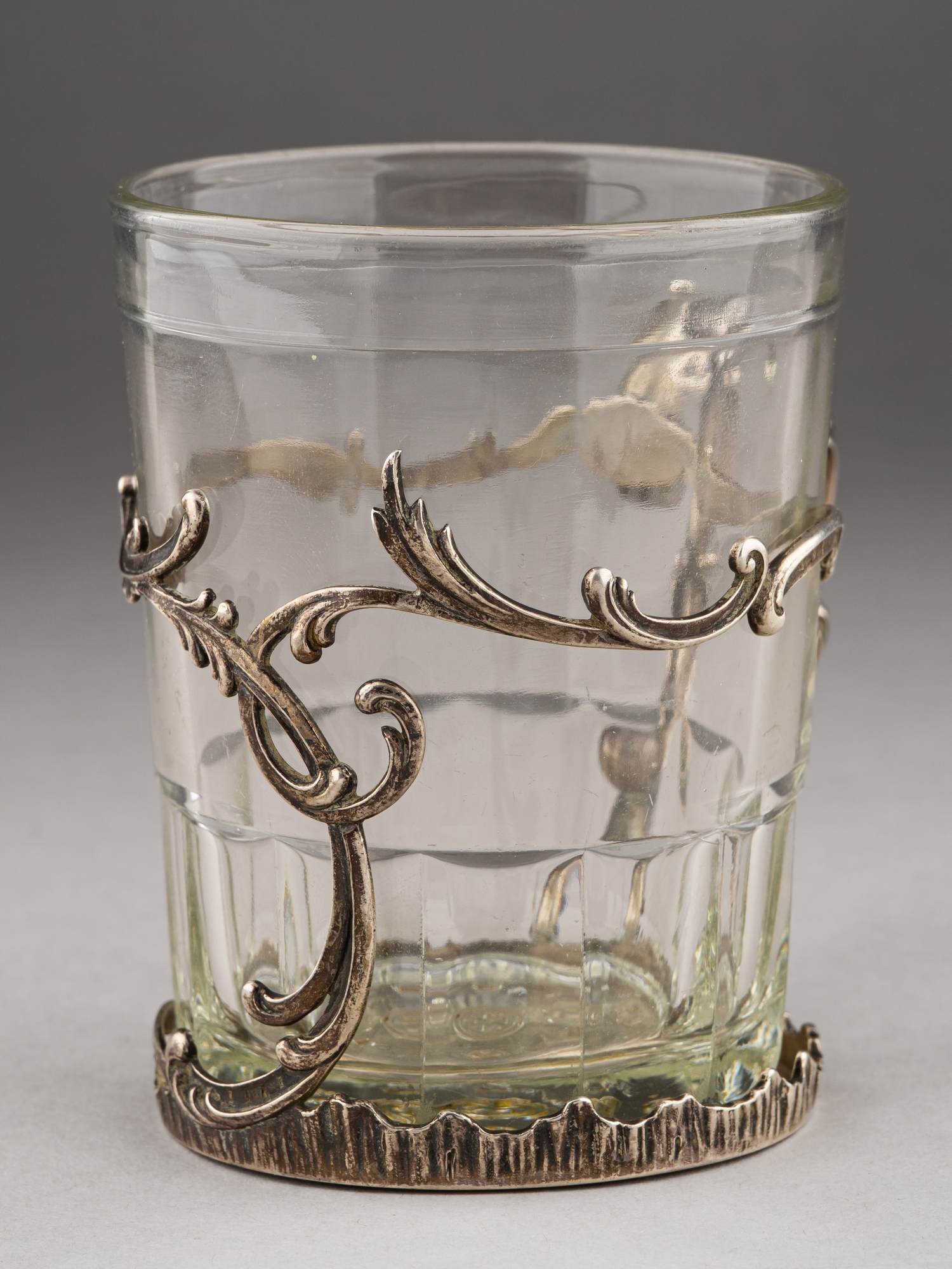 (Лорие) Подстаканник.
Россия, Москва, фирма Федора Лорие, 1880-е годы.