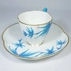 (Royal Worcester) Чайная пара с росписью в виде сказочного бирюзового бамбука.
Англия, Royal Worcester, 1879.