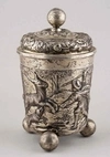 (1797) Кружка с крышкой с изображением сцен охоты на оленя. 
Россия, Санкт-Петербург, мастер-монограммист «А.З», 1797.