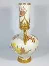 (Royal Worcester) Ваза с изображением цветов из серии «Blush Ivory». Англия, завод Royal Worcester, 1885-1889-е годы.